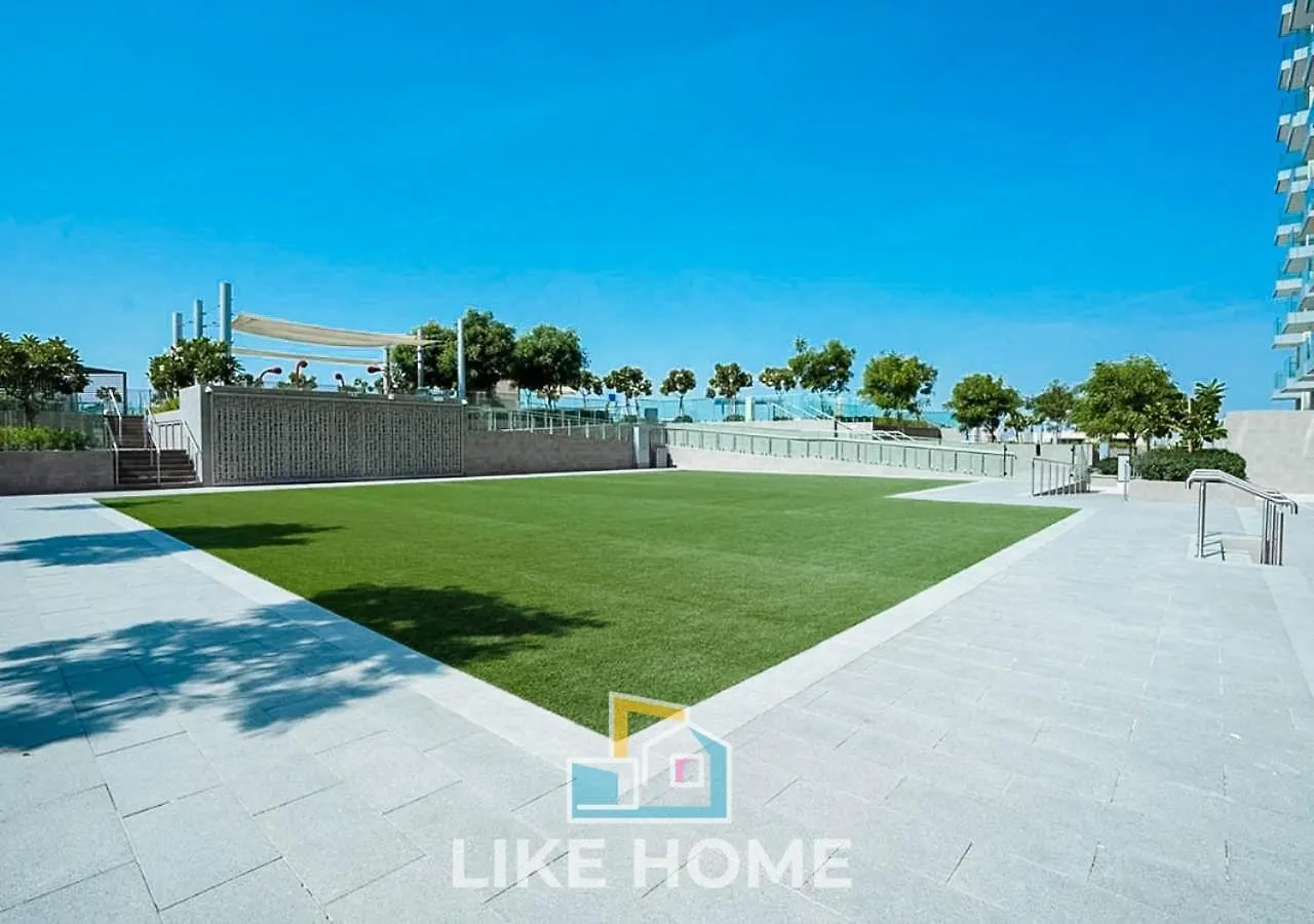 Like Home - 5306 Modern Two-Bedroom Apartment Overlooking The Creek location